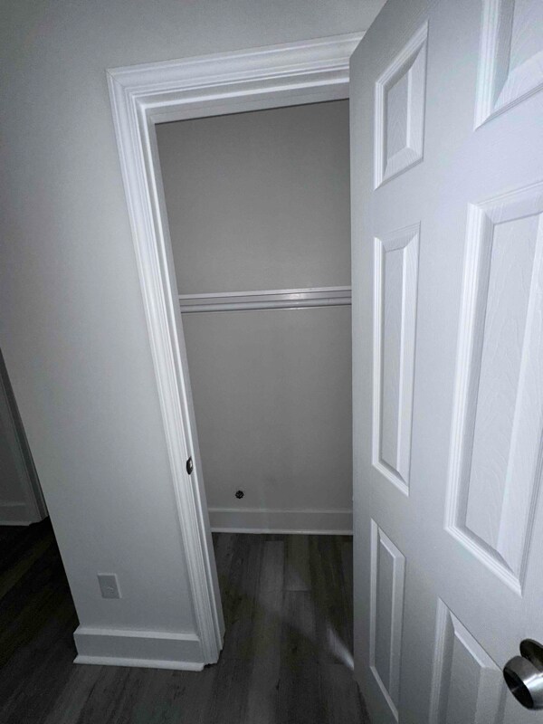 Building Photo - 939 Seattle St