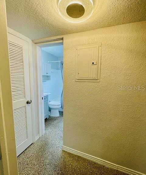 Building Photo - 212 S Church Ave