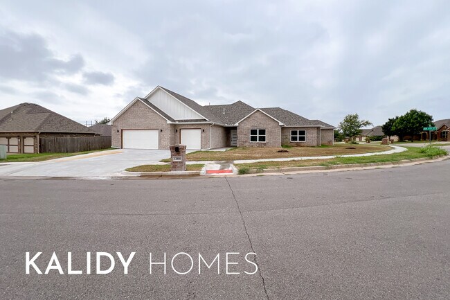 Building Photo - 12800 NW 6th St