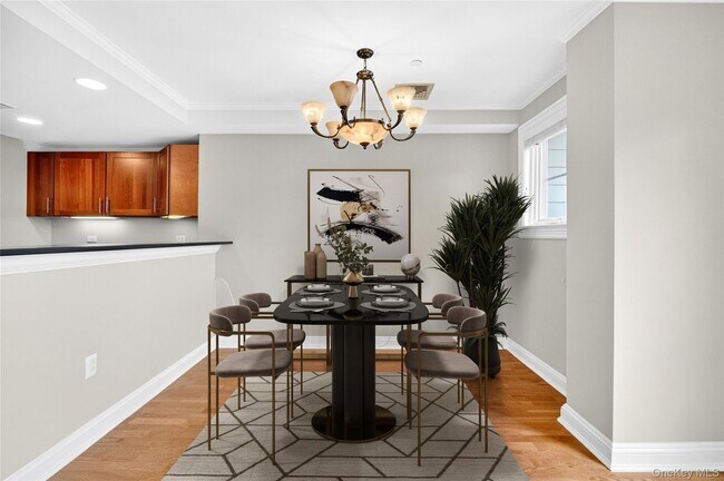 Building Photo - 225 Stanley Ave