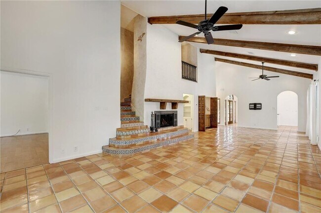 Building Photo - 108 Acapulco Dr