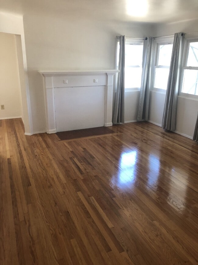 Building Photo - 3151 Meadow Grove Dr