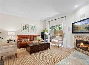 Building Photo - 300 Alpine St