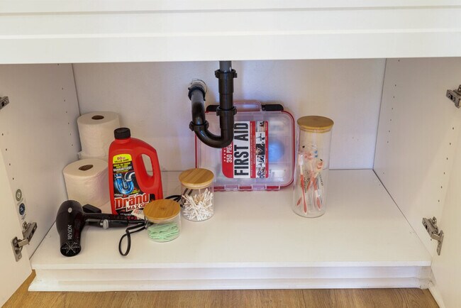 Building Photo - 4325 Ohio St