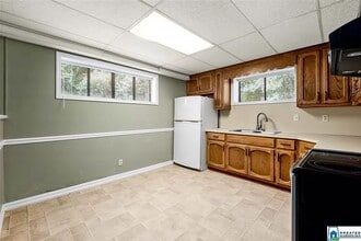 Building Photo - 1229 Edinborough Ln