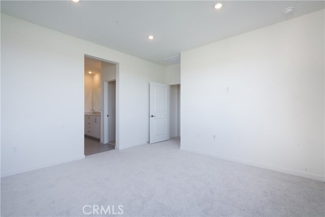 Building Photo - 3251 E Emerald Dr