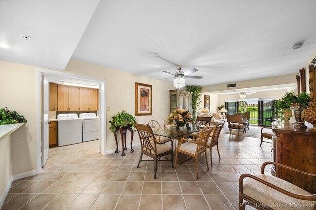 Building Photo - 601 Seafarer Cir
