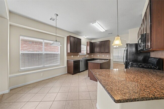 Building Photo - 10035 Arcadian Spgs Ln