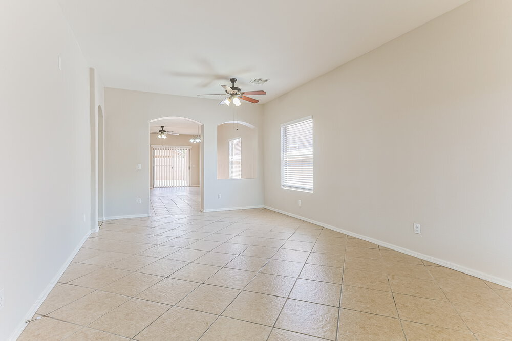 Building Photo - 2903 E Pinto Valley Rd