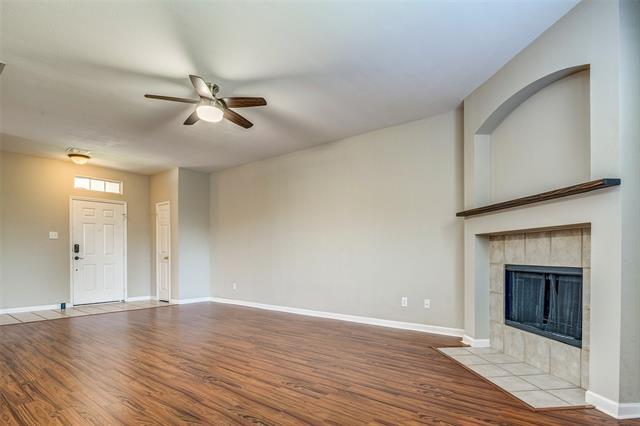 Building Photo - 1541 Cliff Creek Dr