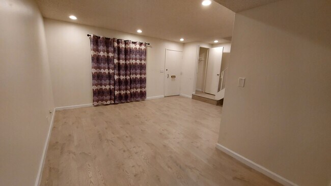 Building Photo - 1540 Ivycreek Cir