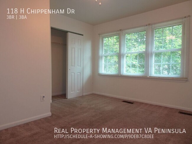 Building Photo - 118H Chippenham Dr