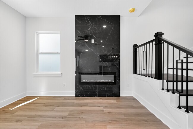 Building Photo - 12315 New Jordan Ln