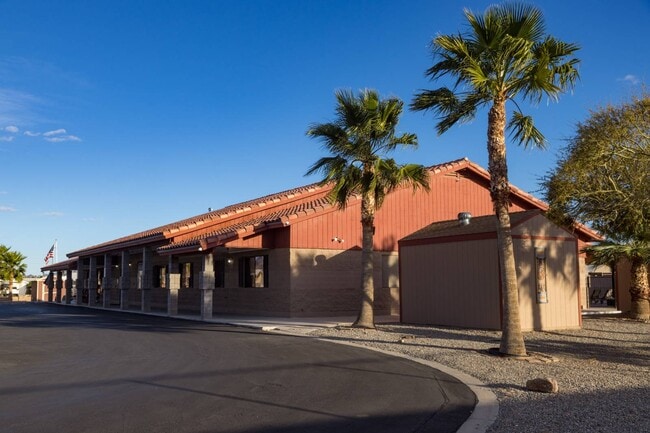 Building Photo - 9351 E 28th St