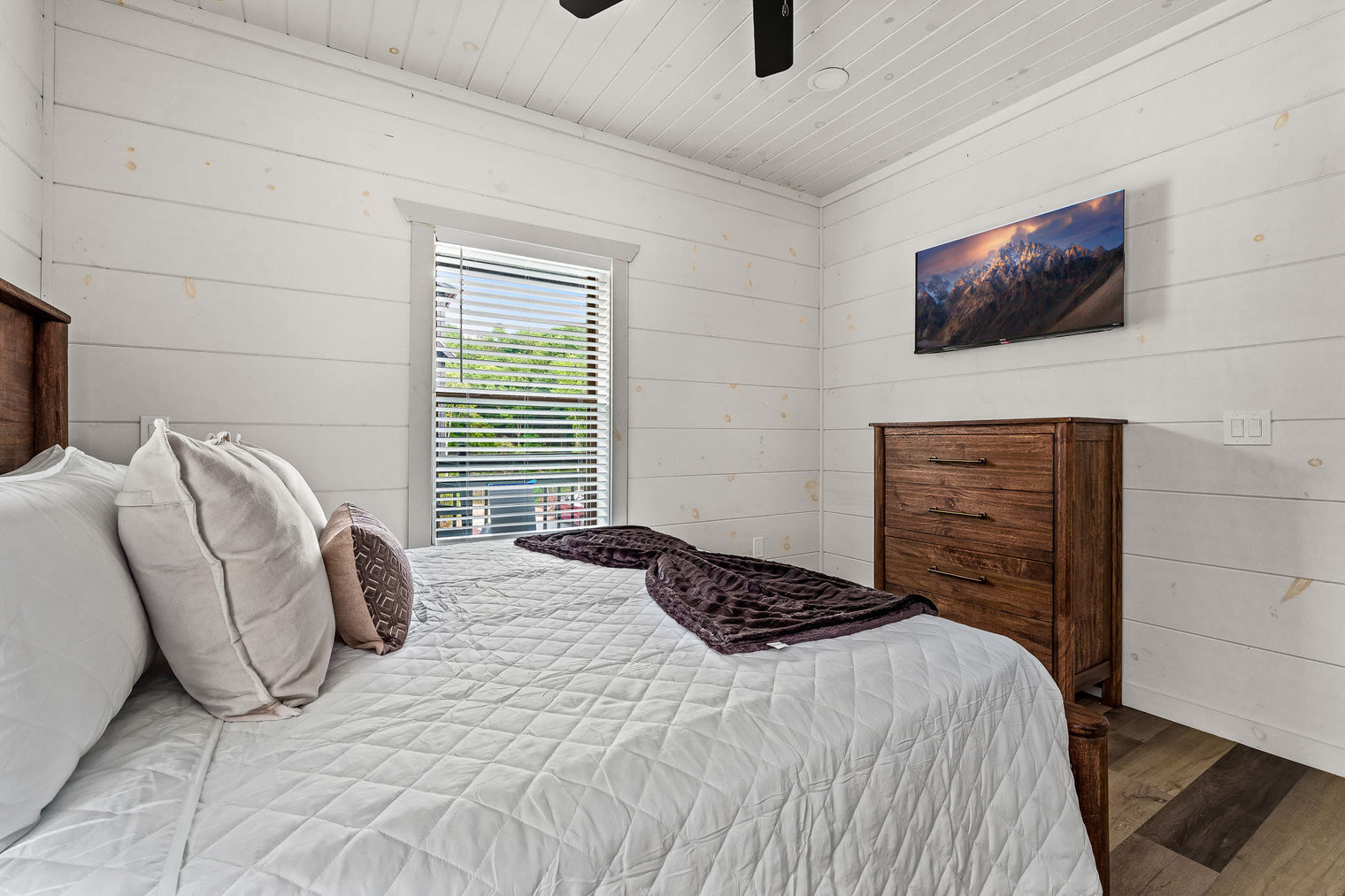 Building Photo - 532 Warbonnet Wy