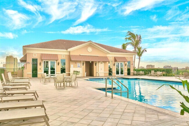 Building Photo - 3232 Coral Wy