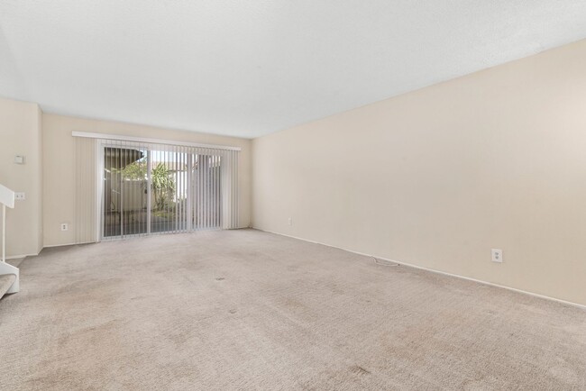 Building Photo - 11487 Matinal Cir