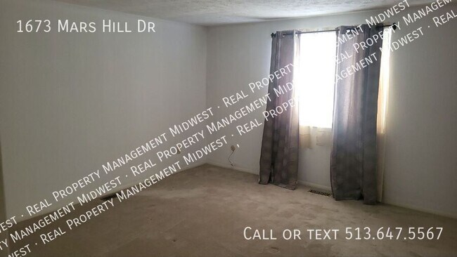 Building Photo - 1673 Mars Hill Dr