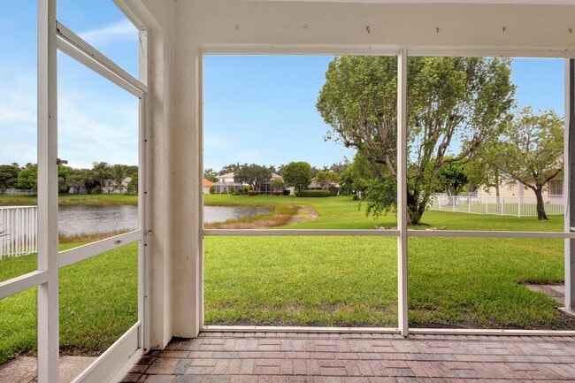 Building Photo - 4095 Sea Mist Way
