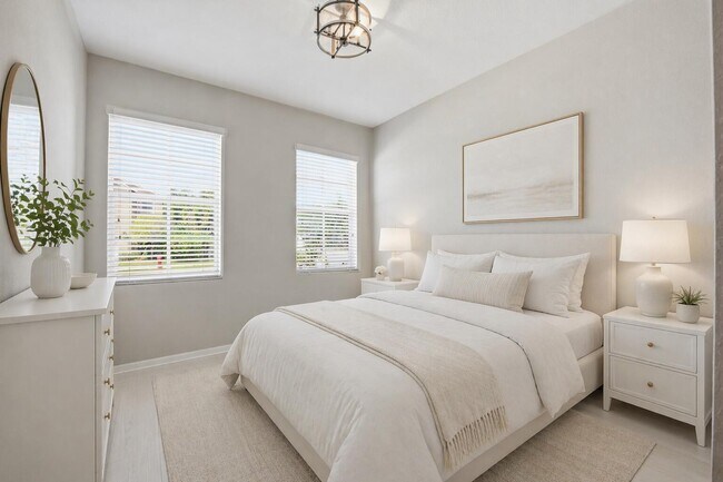 Building Photo - 4010 Tomoka Dr