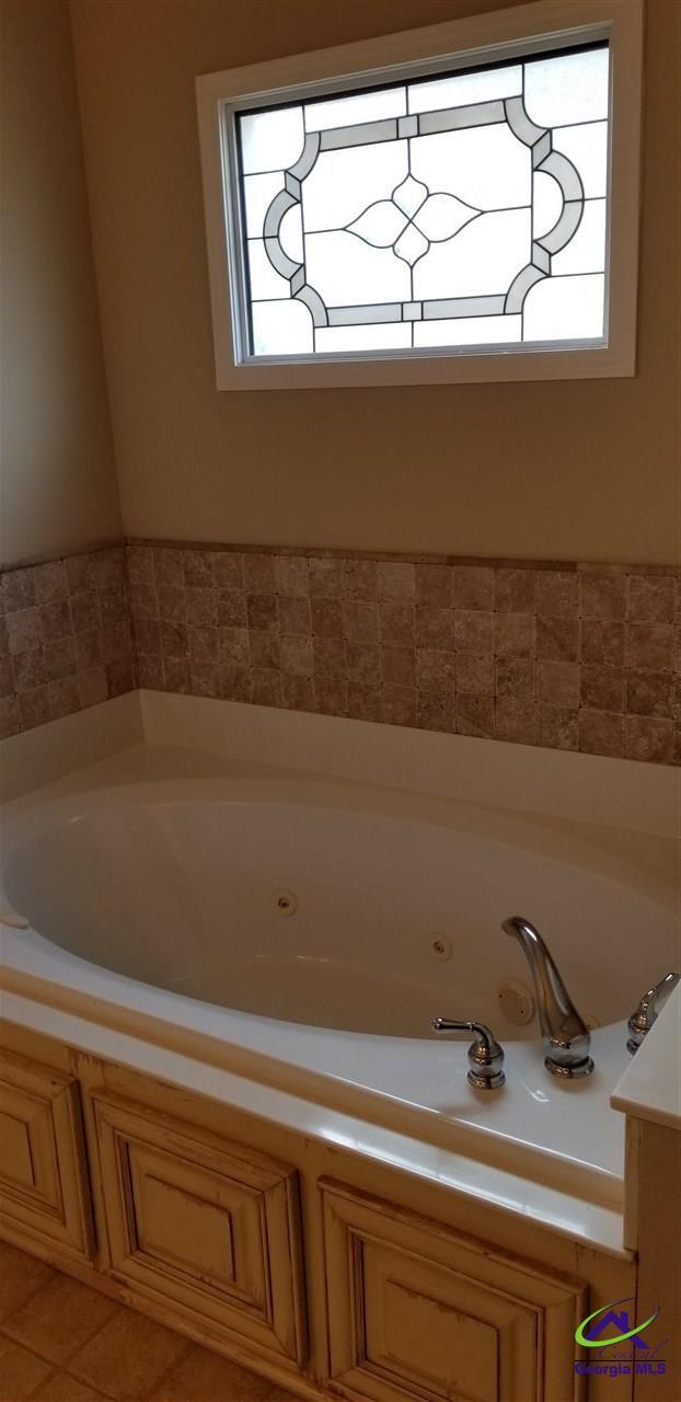 Building Photo - 209 Sedgebrooke Dr