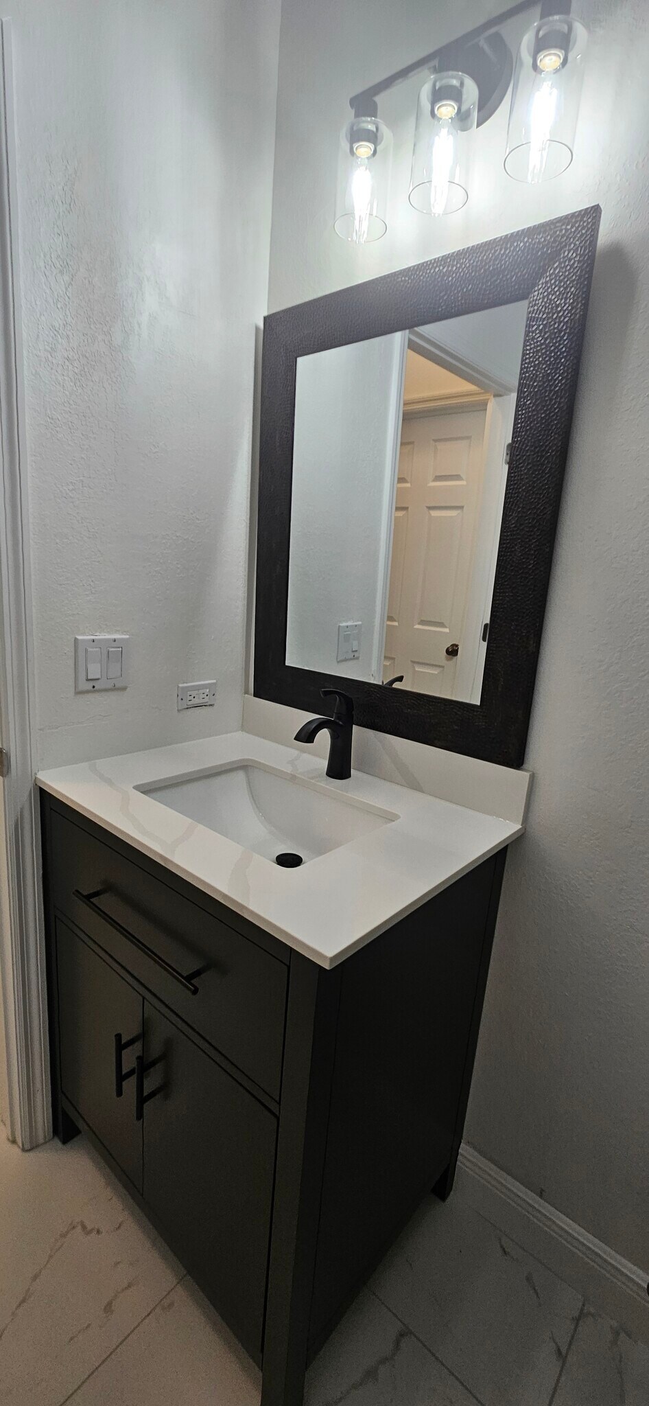 Building Photo - 2851 SW 49th Ter