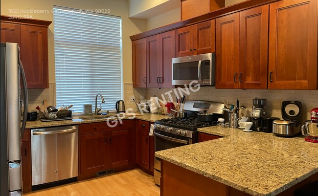 Building Photo - 1622 Huckleberry Cir