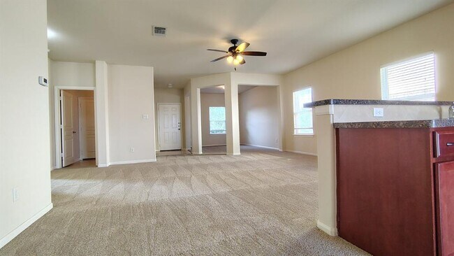 Building Photo - 13601 Coomer Path