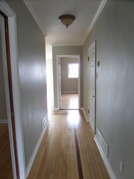 Building Photo - 2928 N Humboldt Blvd