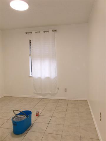 Building Photo - 2409 Ventura Dr