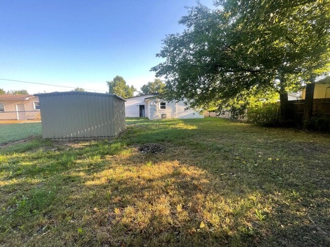 Building Photo - NORMAN HOME AVAILABLE FOR LEASE