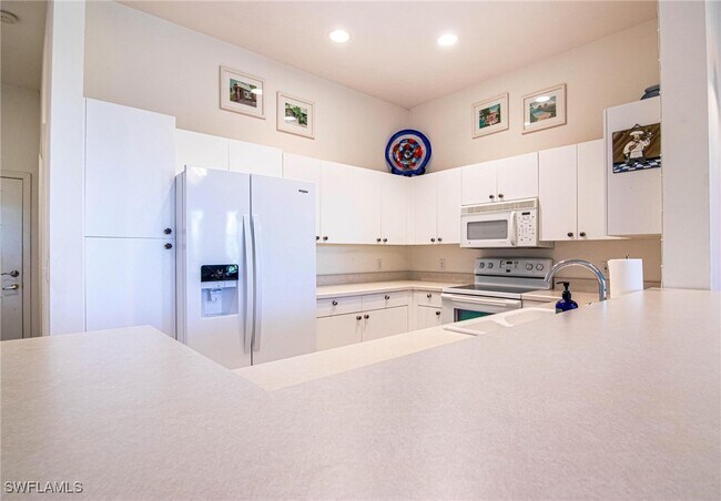 Building Photo - 3431 Pointe Creek Ct