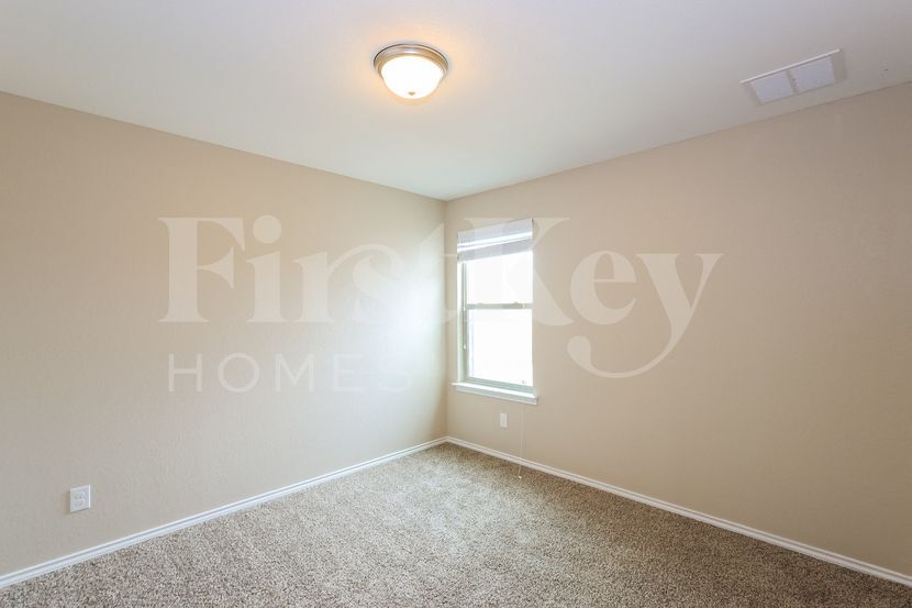 Building Photo - 9958 Balboa Island