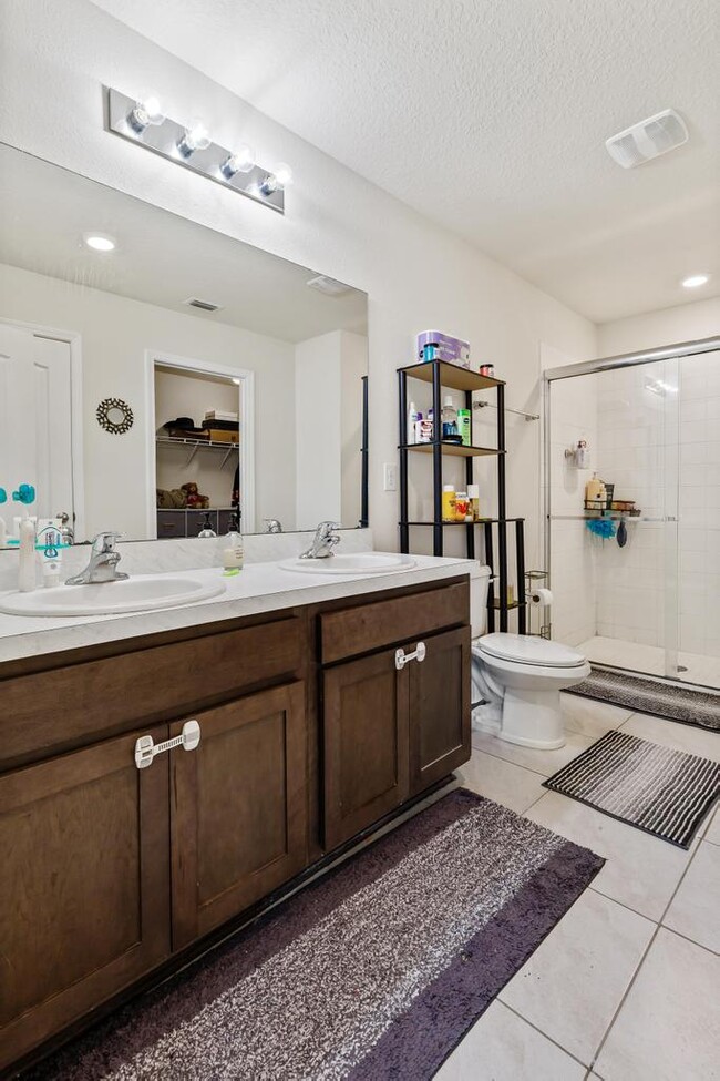 Building Photo - 86186 Mainline Rd