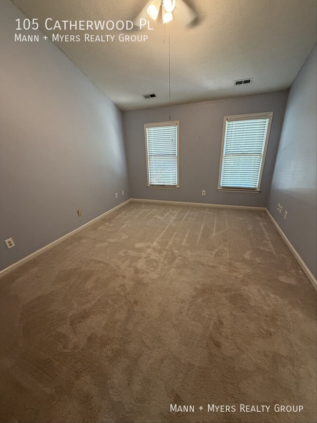 Building Photo - 105 Catherwood Pl