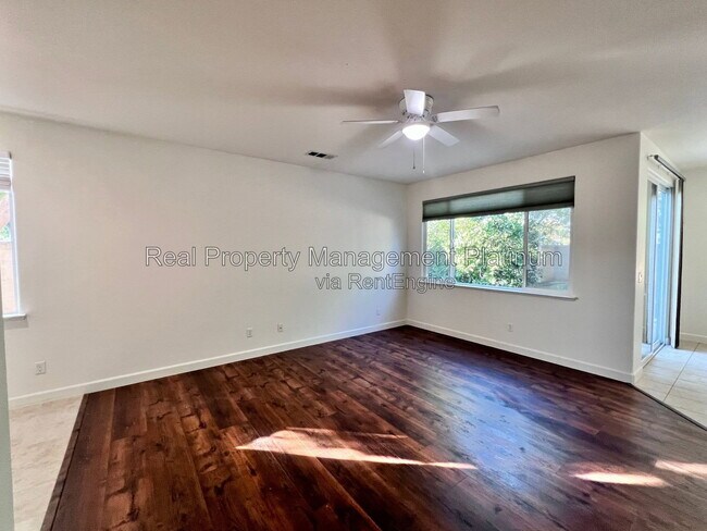 Building Photo - 1697 N Connery Ln