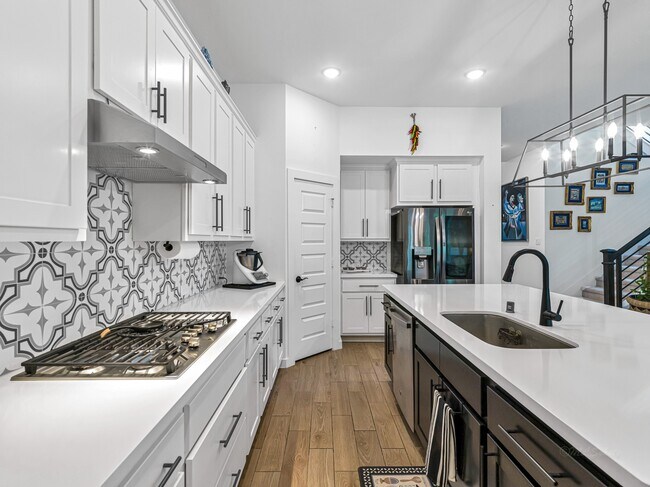Building Photo - 4818 Nodding Thistle Trail