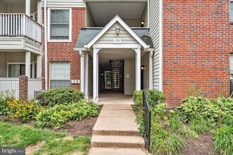 Building Photo - 12151 Penderview Ln