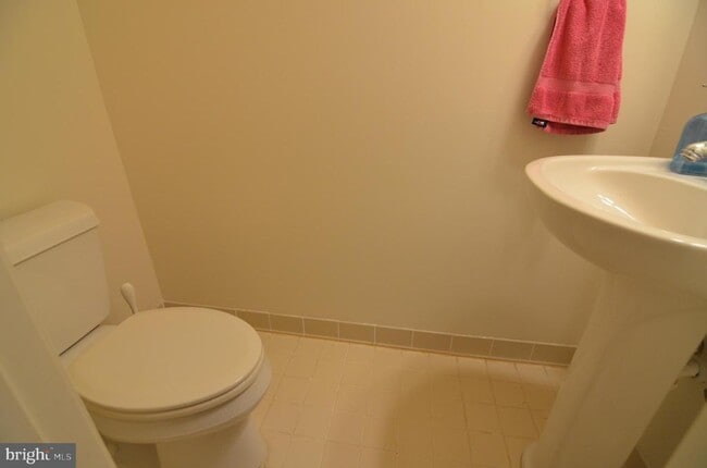 Building Photo - 2946 Saxon Flowers Dr