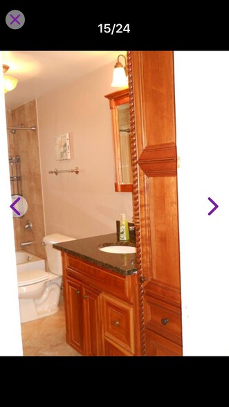 Building Photo - 5028 17th Ave