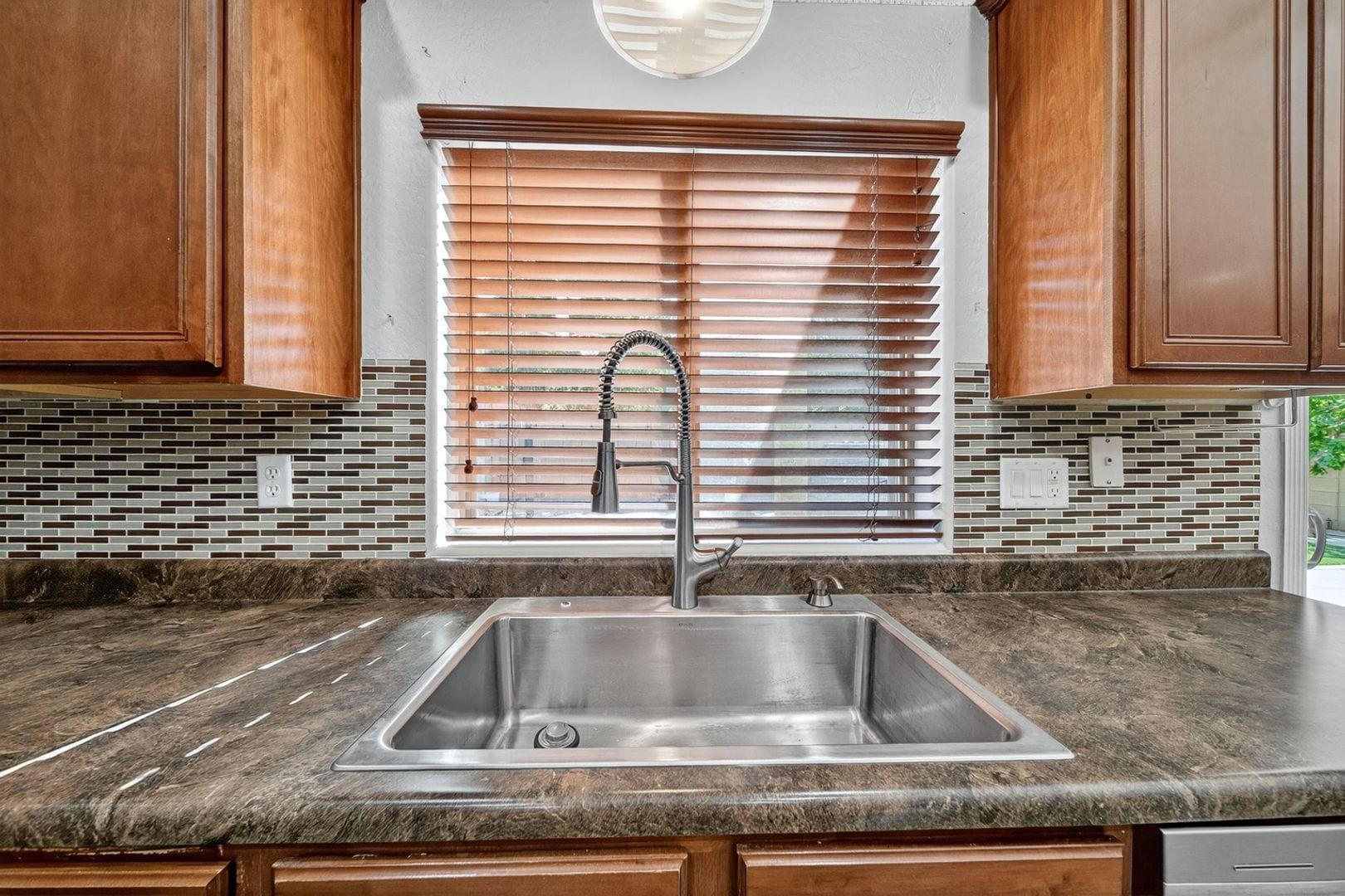 Building Photo - 2353 W Barwick Dr