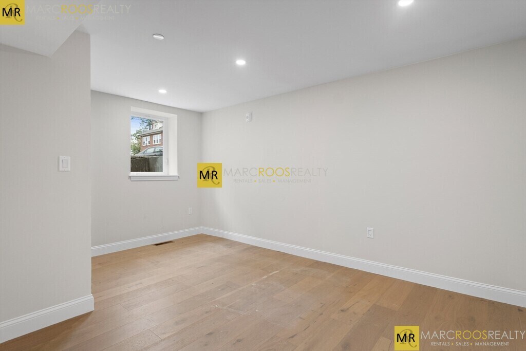 Building Photo - 59 Nottinghill Rd