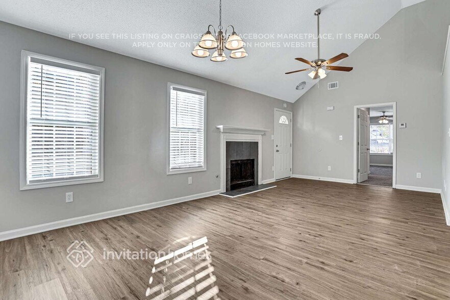 Building Photo - 1092 Abington Ct