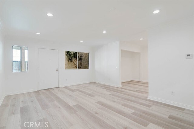 Building Photo - 333 Burchett St