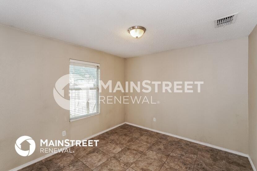 Building Photo - 729 Grambling Dr