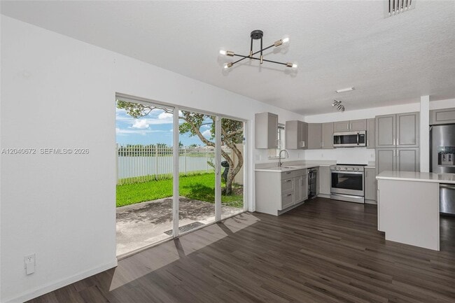 Building Photo - 2123 SW 87th Terrace