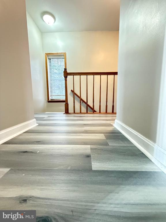 Building Photo - 208 Rugby Rd