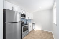 Interior Photo - Boyertown Gardens - Ackerman