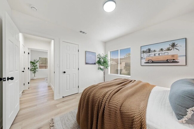 Building Photo - 5891 28th St