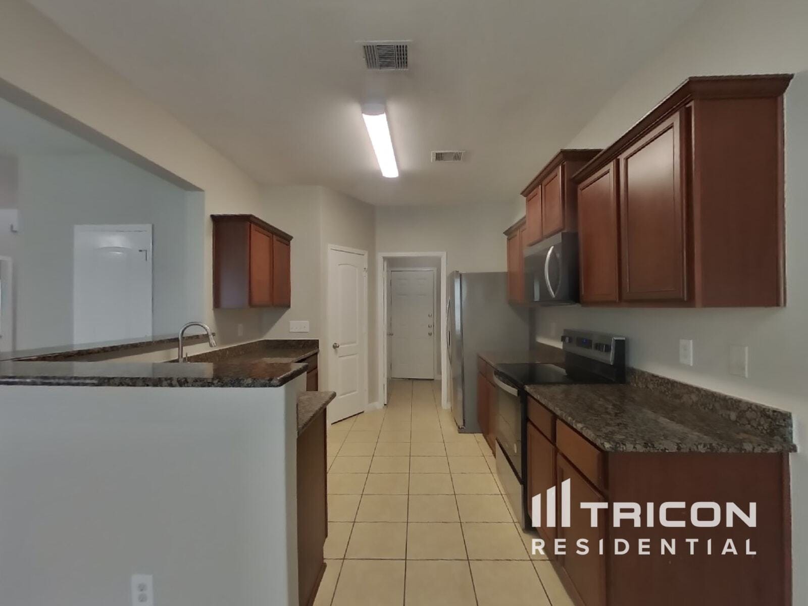 Building Photo - 20526 Freedom River Dr